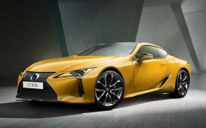 Lexus LC500h Yellow Edition 2018 года
